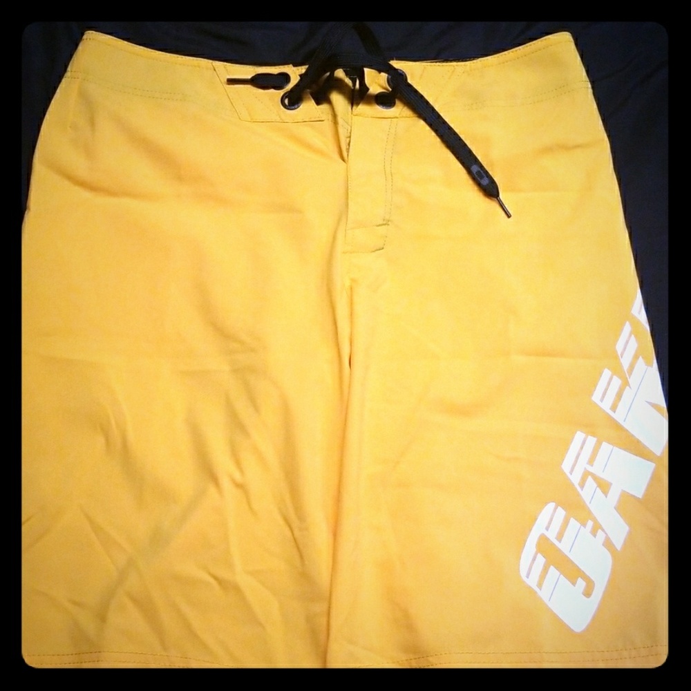 OAKLEY board shorts 32